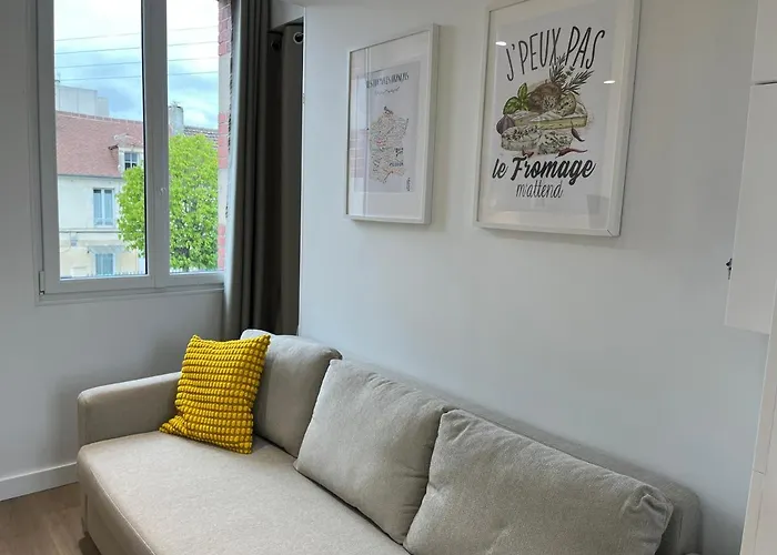 Appartement Joli Chez Dam *