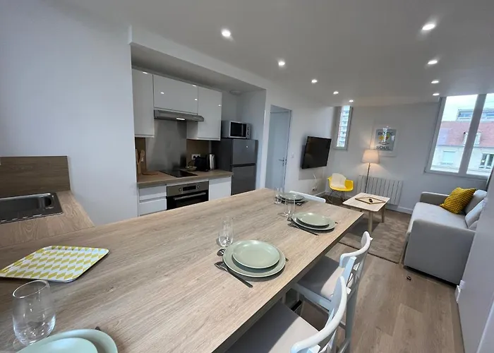 Joli Chez Dam Apartment