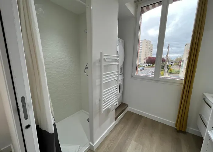 Joli Chez Dam * Caen